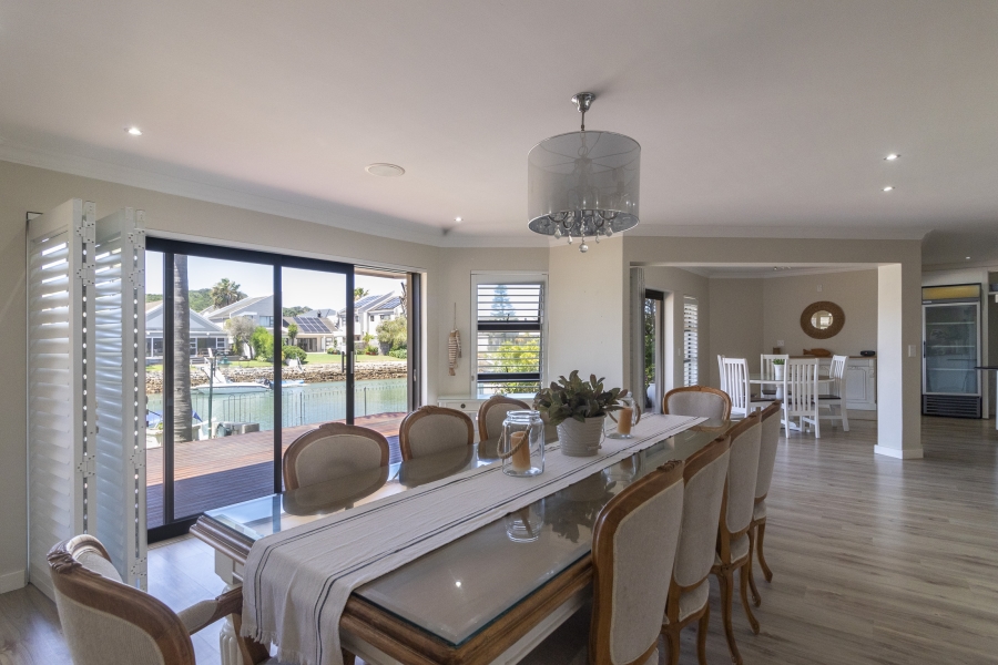 5 Bedroom Property for Sale in Royal Alfred Marina Eastern Cape